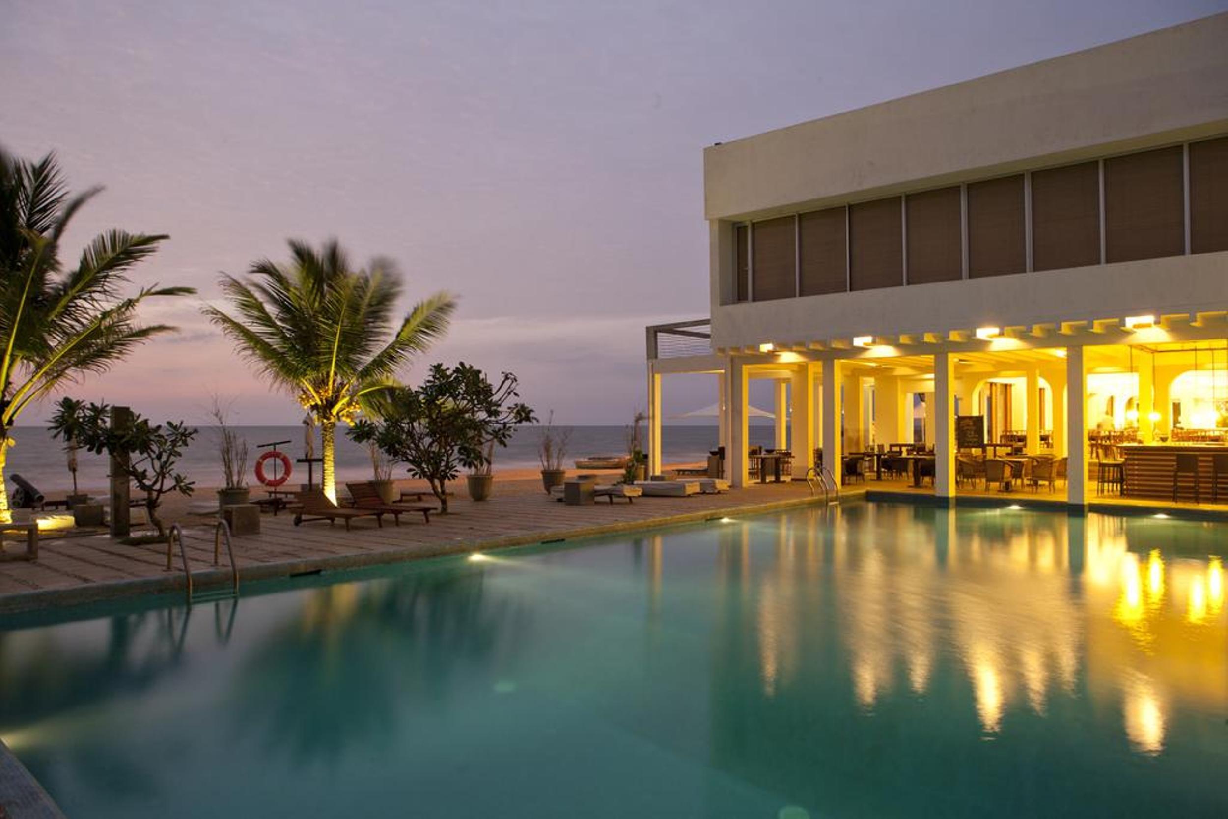 Hotel Jetwing Sea Negombo Esterno foto