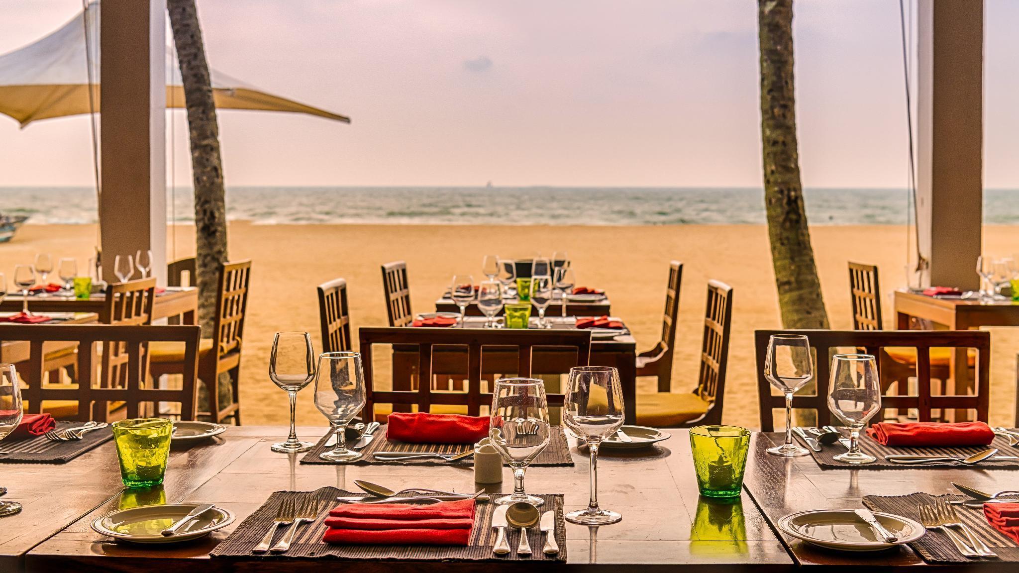Hotel Jetwing Sea Negombo Esterno foto