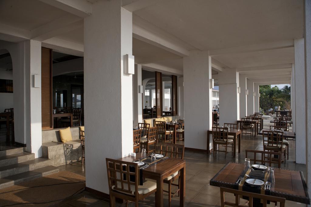 Hotel Jetwing Sea Negombo Esterno foto