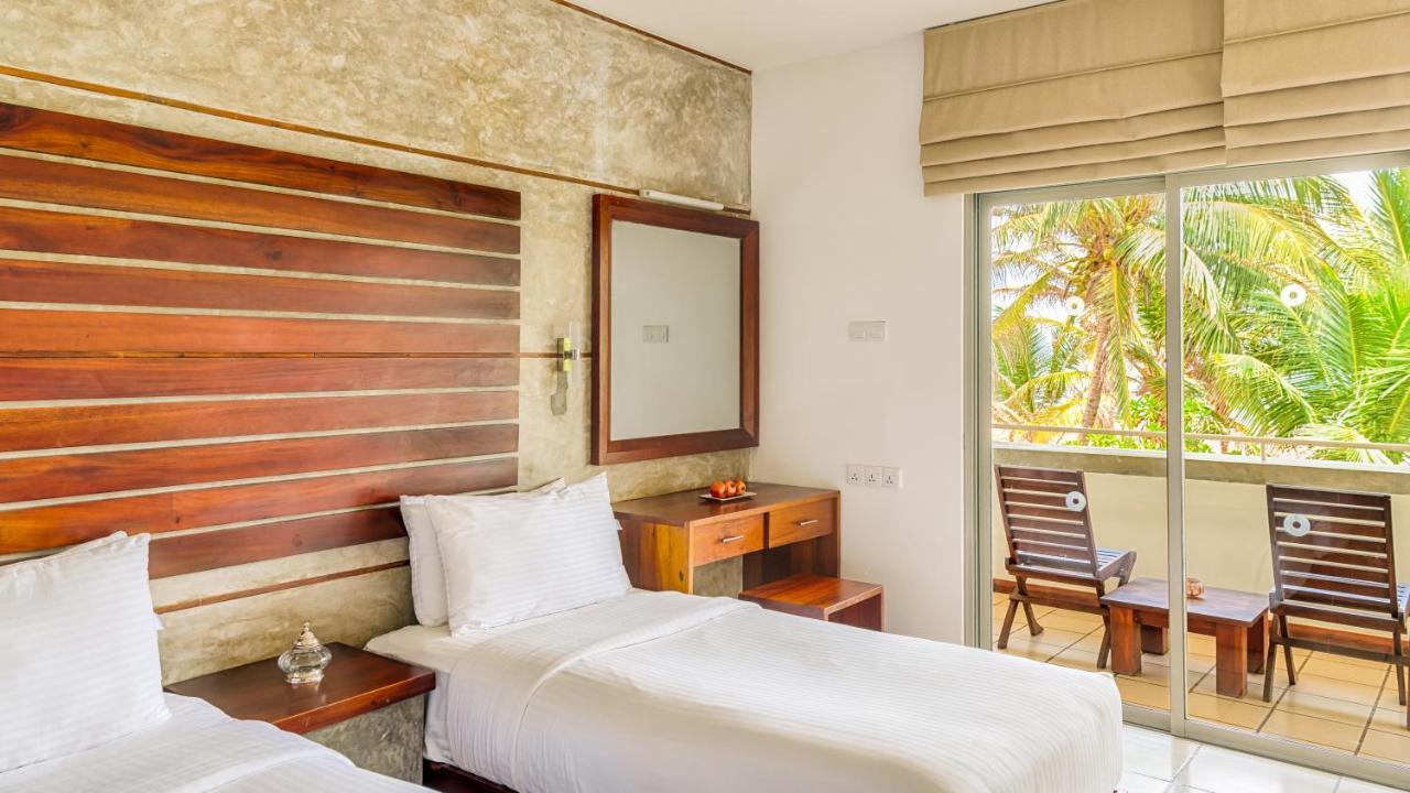 Hotel Jetwing Sea Negombo Esterno foto