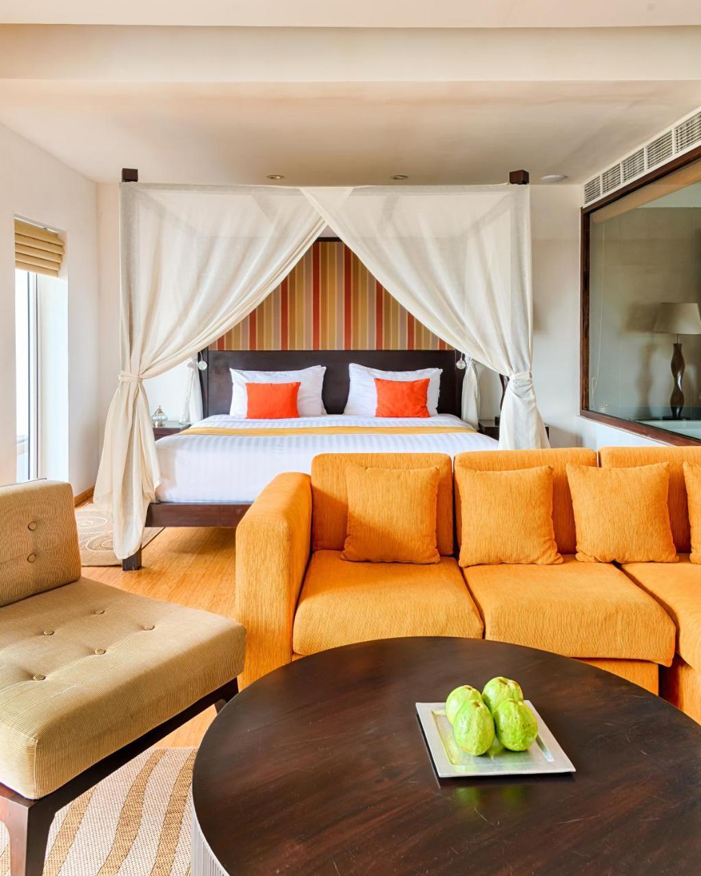 Hotel Jetwing Sea Negombo Esterno foto