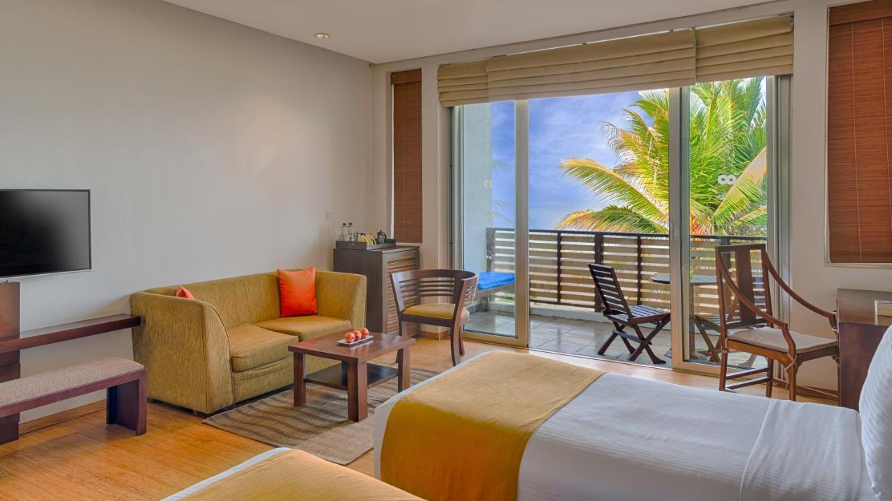 Hotel Jetwing Sea Negombo Esterno foto